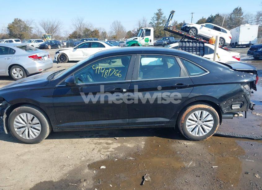 Photo 15 of 2019 Volkswagen Jetta 1.4T R-LINE/1.4T S/1.4T SE (VIN 3VWCB7BU4KM246885)