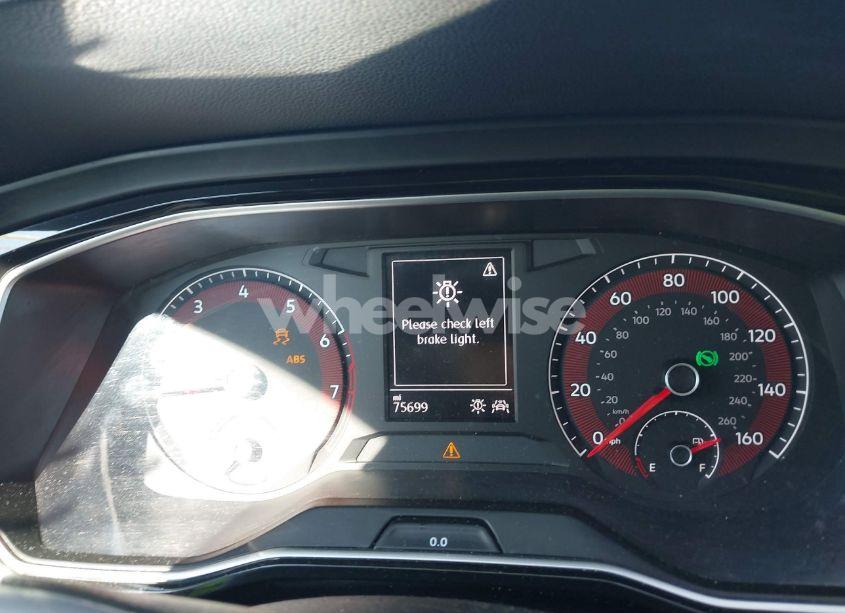 Photo 7 of 2019 Volkswagen Jetta 1.4T R-LINE/1.4T S/1.4T SE (VIN 3VWCB7BU4KM246885)