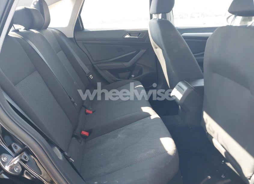 Photo 8 of 2019 Volkswagen Jetta 1.4T R-LINE/1.4T S/1.4T SE (VIN 3VWCB7BU4KM246885)