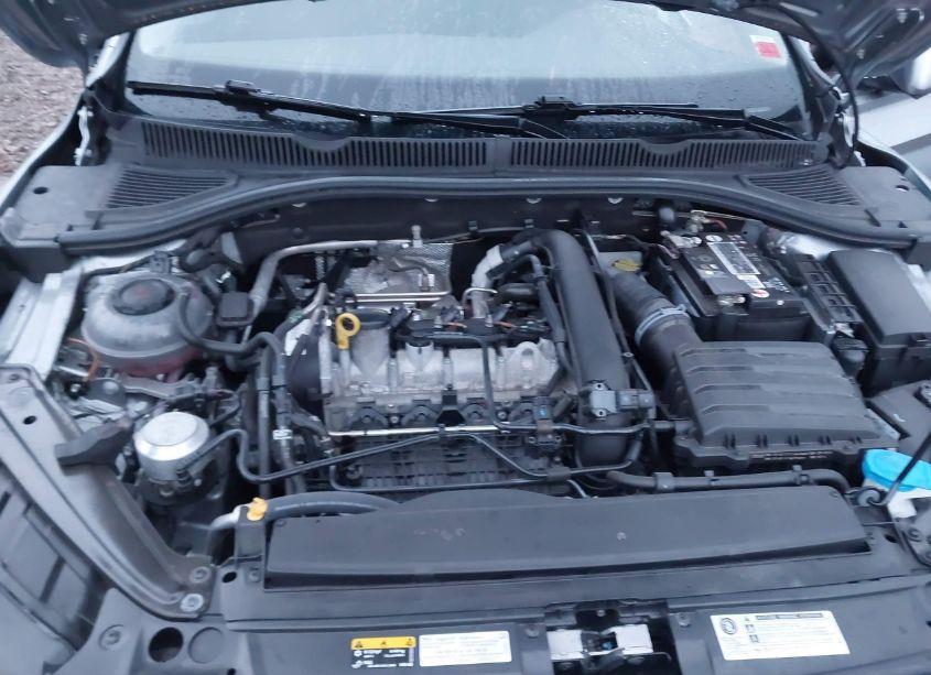 Photo 10 of 2020 Volkswagen Jetta 1.4T R-LINE/1.4T S/1.4T SE (VIN 3VWCB7BU4LM023358)