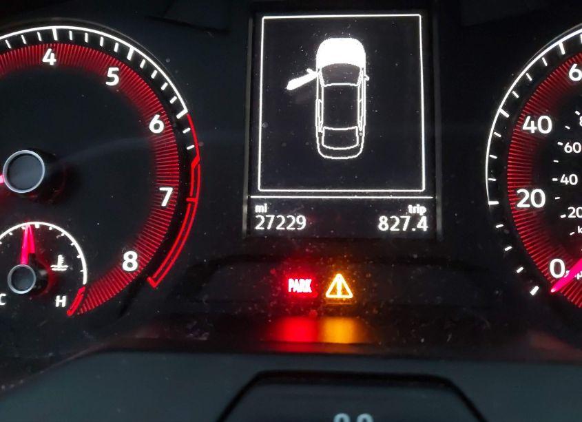 Photo 15 of 2020 Volkswagen Jetta 1.4T R-LINE/1.4T S/1.4T SE (VIN 3VWCB7BU4LM023358)