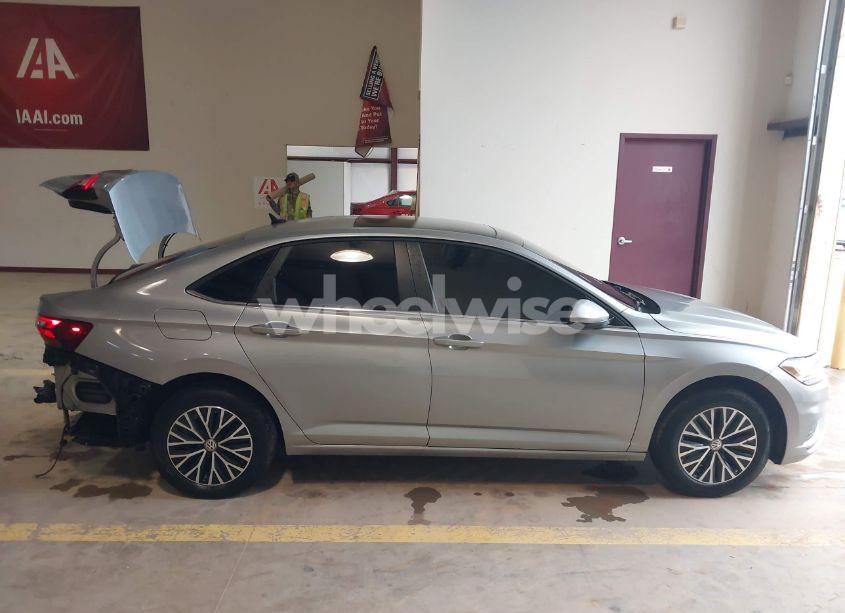 Photo 13 of 2020 Volkswagen Jetta 1.4T R-LINE/1.4T S/1.4T SE (VIN 3VWCB7BU4LM024364)