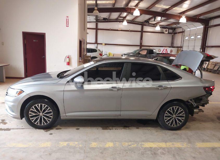 Photo 14 of 2020 Volkswagen Jetta 1.4T R-LINE/1.4T S/1.4T SE (VIN 3VWCB7BU4LM024364)