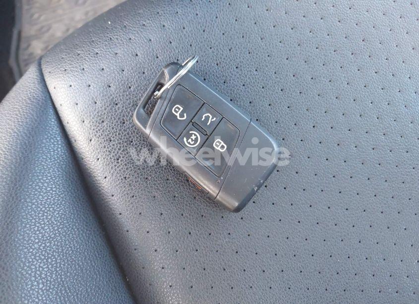 Photo 11 of 2019 Volkswagen Jetta 1.4T R-LINE/1.4T S/1.4T SE (VIN 3VWCB7BU5KM133947)