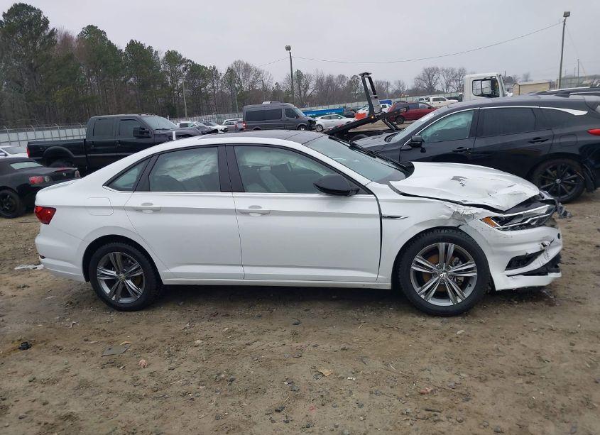 Photo 13 of 2019 Volkswagen Jetta 1.4T R-LINE/1.4T S/1.4T SE (VIN 3VWCB7BU5KM225186)