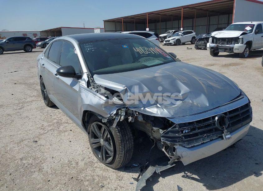 Photo 6 of 2020 Volkswagen Jetta 1.4T R-LINE/1.4T S/1.4T SE (VIN 3VWCB7BU5LM014734)