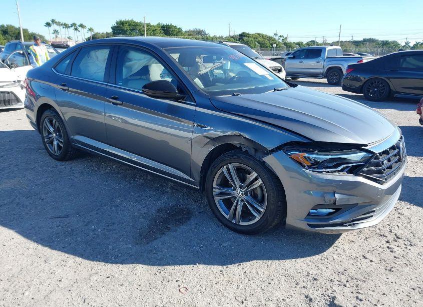 2019 Volkswagen Jetta 1.4T R-LINE/1.4T S/1.4T SE (VIN 3VWCB7BU6KM161806) main photo