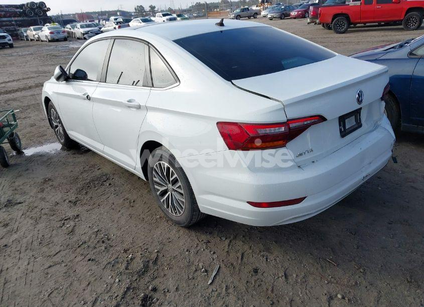 Photo 3 of 2019 Volkswagen Jetta 1.4T R-LINE/1.4T S/1.4T SE (VIN 3VWCB7BU6KM176452)