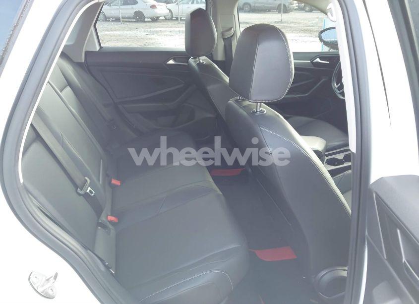 Photo 8 of 2019 Volkswagen Jetta 1.4T R-LINE/1.4T S/1.4T SE (VIN 3VWCB7BU6KM176452)