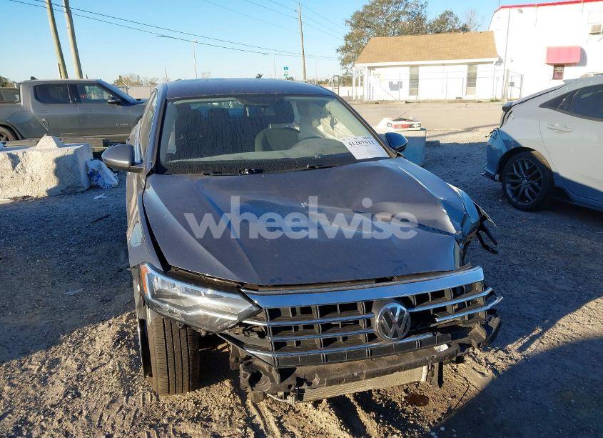 Photo 12 of 2019 Volkswagen Jetta 1.4T R-LINE/1.4T S/1.4T SE (VIN 3VWCB7BU6KM271030)