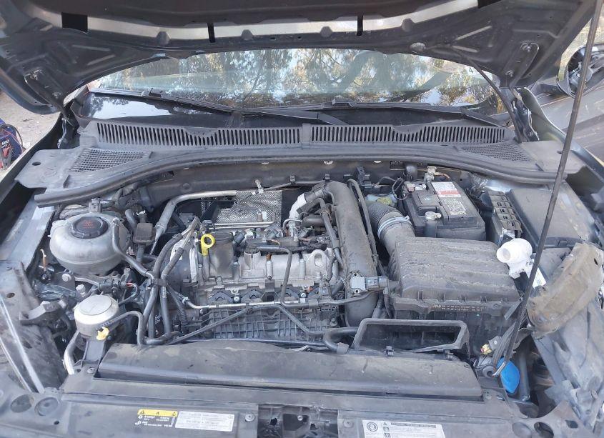 Photo 10 of 2020 Volkswagen Jetta 1.4T R-LINE/1.4T S/1.4T SE (VIN 3VWCB7BU6LM006884)