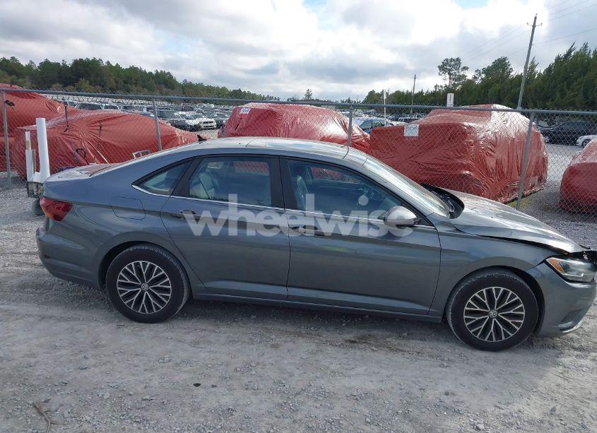 Photo 13 of 2019 Volkswagen Jetta 1.4T R-LINE/1.4T S/1.4T SE (VIN 3VWCB7BU7KM185063)