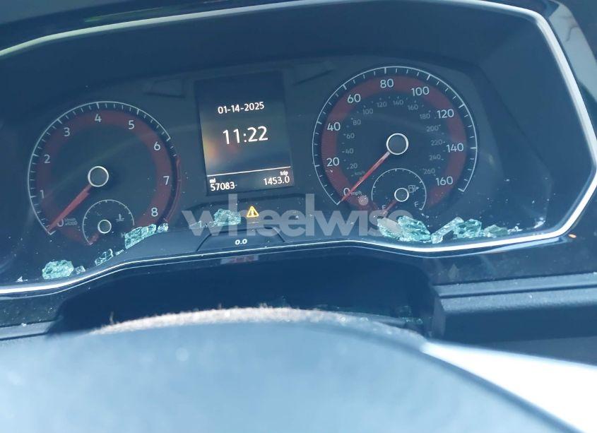 Photo 7 of 2019 Volkswagen Jetta 1.4T R-LINE/1.4T S/1.4T SE (VIN 3VWCB7BU7KM220510)