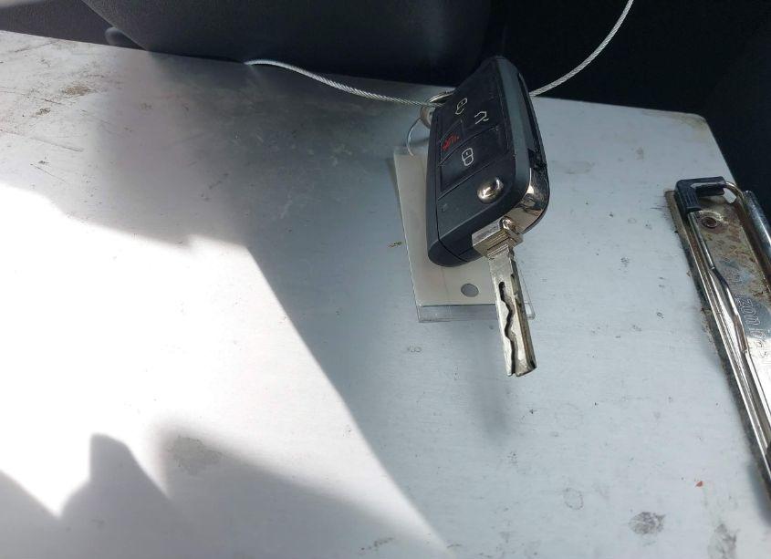 Photo 11 of 2019 Volkswagen Jetta 1.4T R-LINE/1.4T S/1.4T SE (VIN 3VWCB7BU7KM266595)