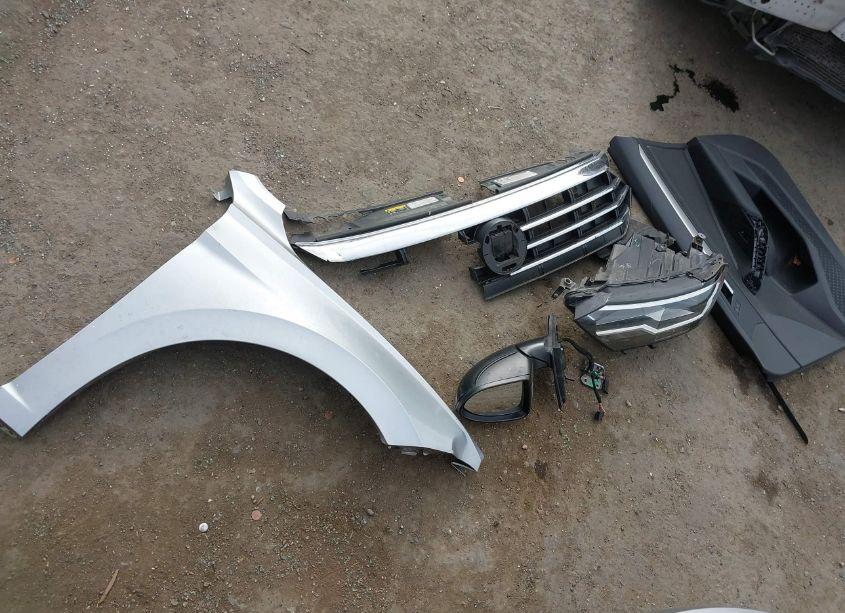 Photo 12 of 2020 Volkswagen Jetta 1.4T R-LINE/1.4T S/1.4T SE (VIN 3VWCB7BU7LM006893)