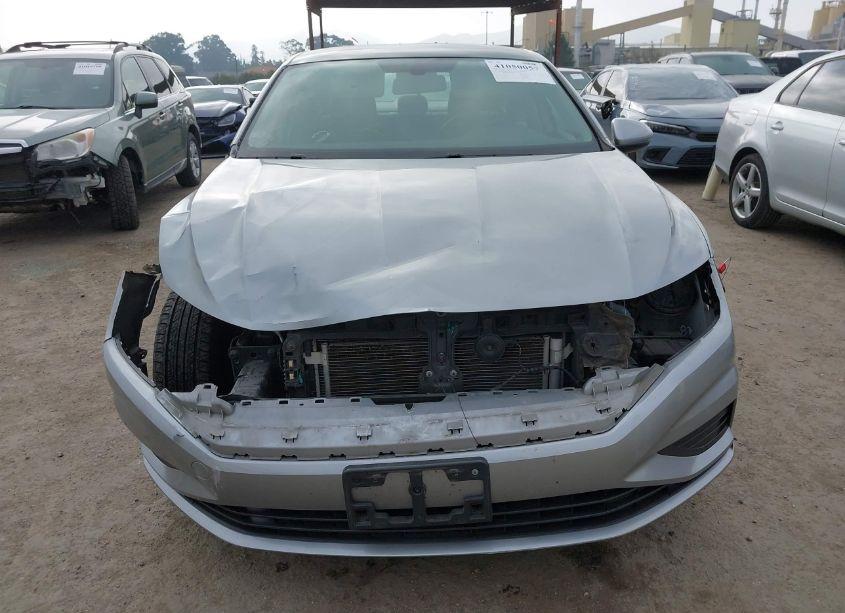 Photo 13 of 2020 Volkswagen Jetta 1.4T R-LINE/1.4T S/1.4T SE (VIN 3VWCB7BU7LM006893)