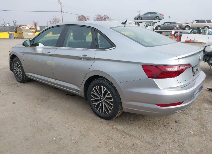 Photo 3 of 2020 Volkswagen Jetta 1.4T R-LINE/1.4T S/1.4T SE (VIN 3VWCB7BU7LM006893)