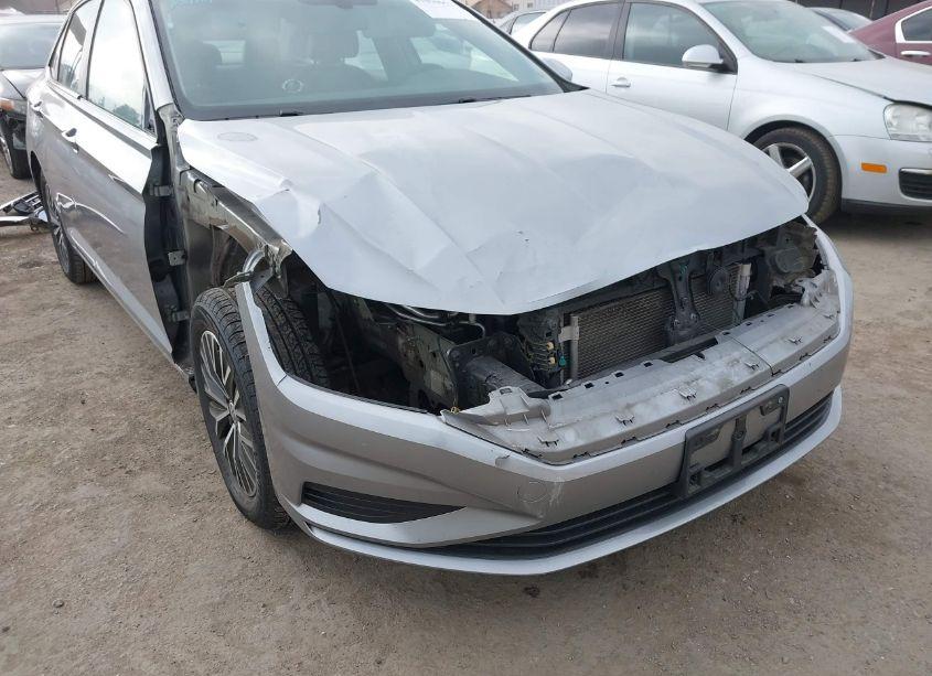 Photo 6 of 2020 Volkswagen Jetta 1.4T R-LINE/1.4T S/1.4T SE (VIN 3VWCB7BU7LM006893)