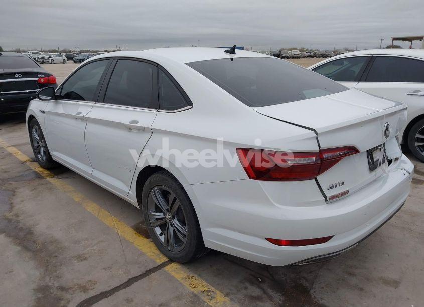 Photo 3 of 2020 Volkswagen Jetta 1.4T R-LINE/1.4T S/1.4T SE (VIN 3VWCB7BU7LM017540)