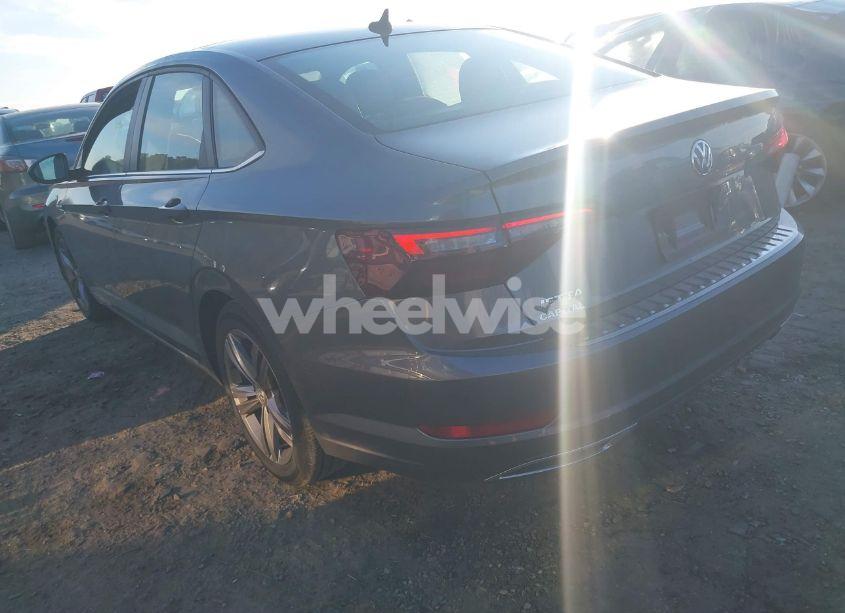 Photo 3 of 2020 Volkswagen Jetta 1.4T R-LINE/1.4T S/1.4T SE (VIN 3VWCB7BU7LM039005)