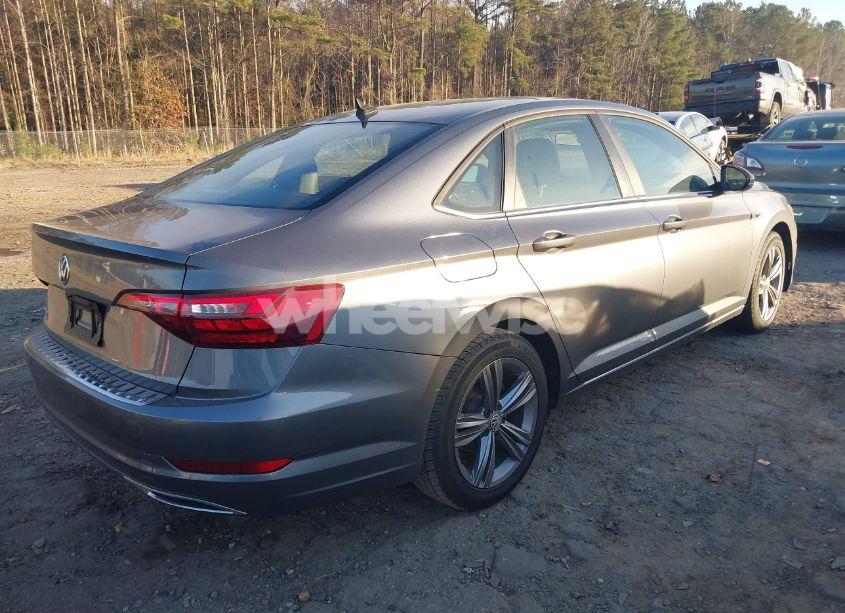 Photo 4 of 2020 Volkswagen Jetta 1.4T R-LINE/1.4T S/1.4T SE (VIN 3VWCB7BU7LM039005)