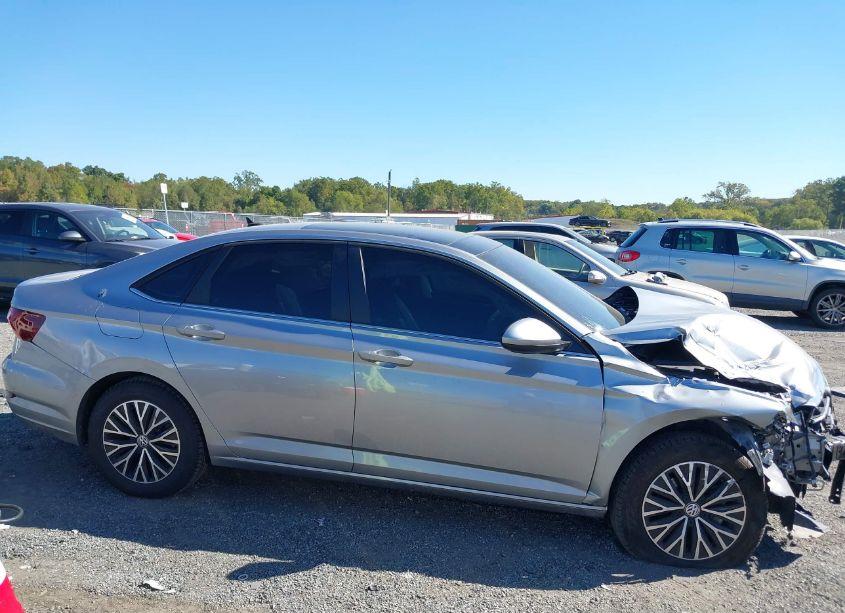 Photo 14 of 2020 Volkswagen Jetta 1.4T R-LINE/1.4T S/1.4T SE (VIN 3VWCB7BU7LM052174)