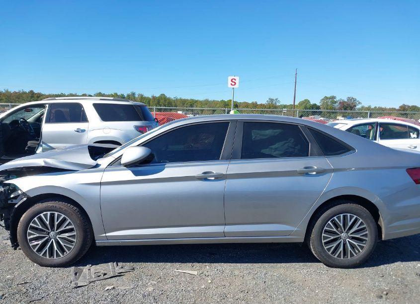 Photo 15 of 2020 Volkswagen Jetta 1.4T R-LINE/1.4T S/1.4T SE (VIN 3VWCB7BU7LM052174)