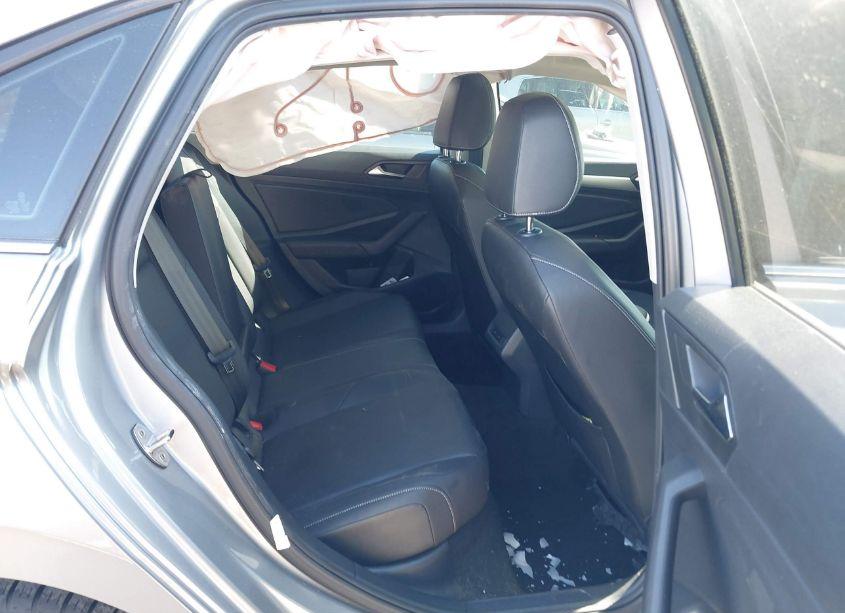 Photo 8 of 2020 Volkswagen Jetta 1.4T R-LINE/1.4T S/1.4T SE (VIN 3VWCB7BU7LM052174)