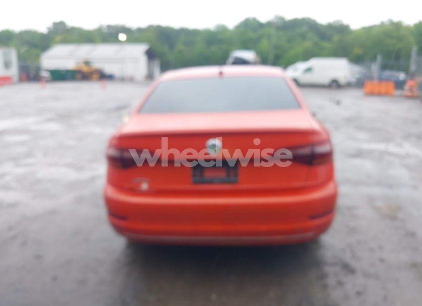 Photo 16 of 2019 Volkswagen Jetta 1.4T R-LINE/1.4T S/1.4T SE (VIN 3VWCB7BU8KM232522)