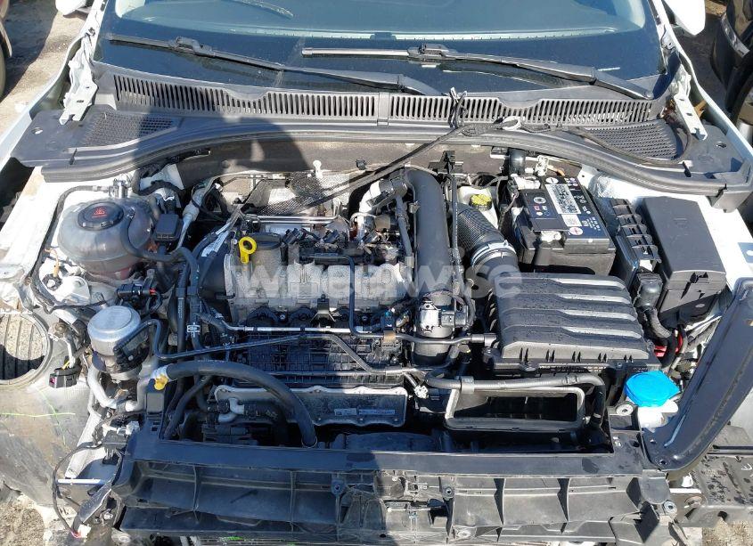 Photo 10 of 2019 Volkswagen Jetta 1.4T R-LINE/1.4T S/1.4T SE (VIN 3VWCB7BU9KM141694)