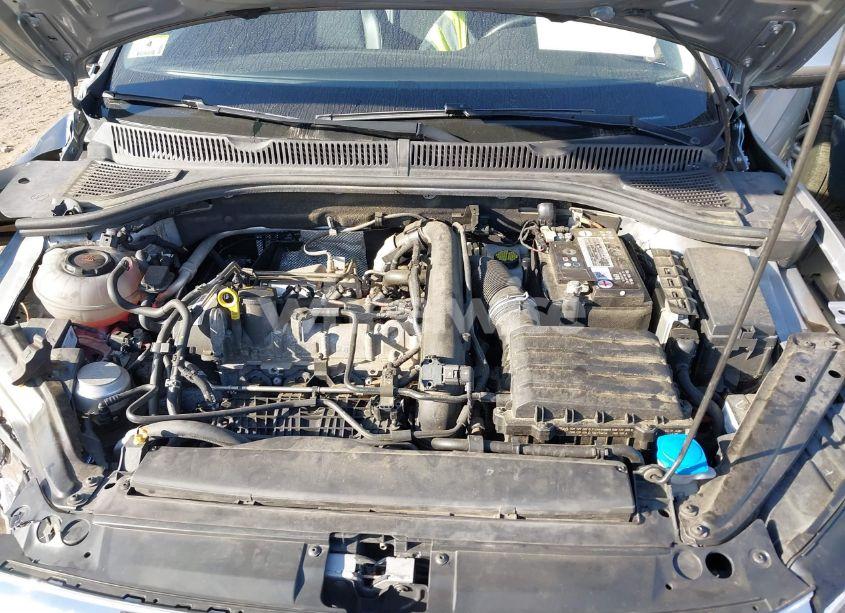 Photo 10 of 2020 Volkswagen Jetta 1.4T R-LINE/1.4T S/1.4T SE (VIN 3VWCB7BU9LM024974)