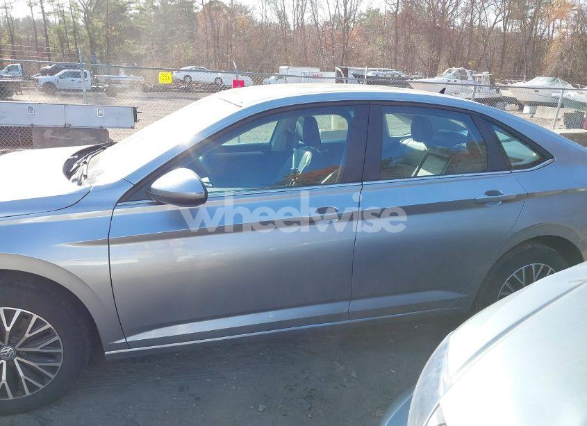 Photo 14 of 2020 Volkswagen Jetta 1.4T R-LINE/1.4T S/1.4T SE (VIN 3VWCB7BU9LM024974)