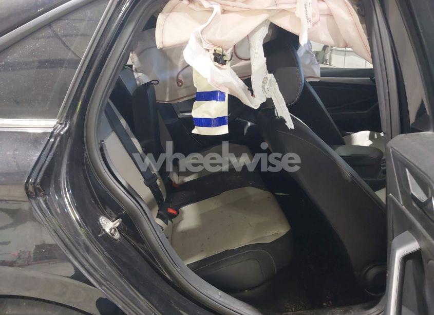 Photo 8 of 2020 Volkswagen Jetta 1.4T R-LINE/1.4T S/1.4T SE (VIN 3VWCB7BU9LM030435)