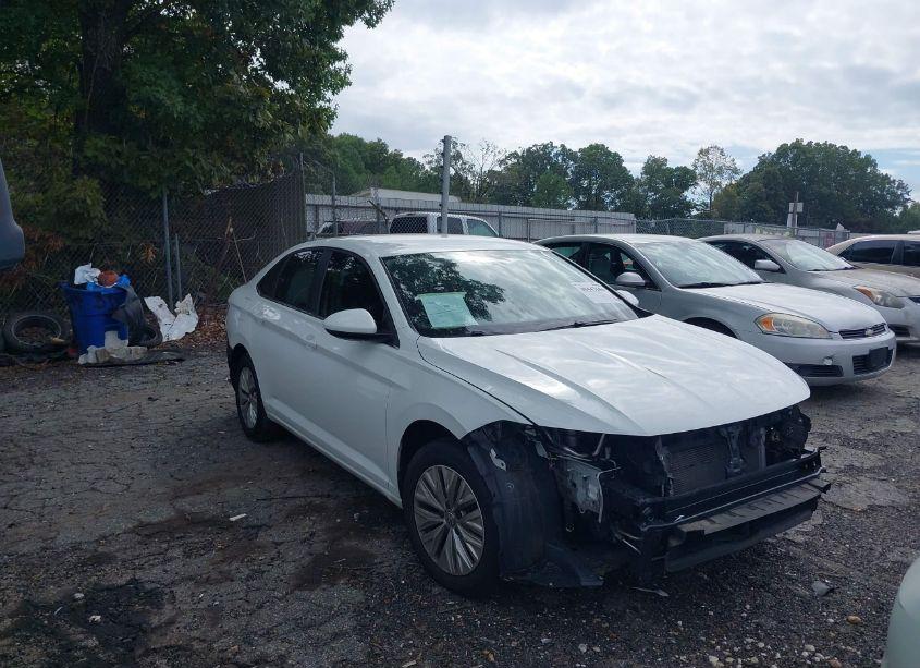 2020 Volkswagen Jetta 1.4T R-LINE/1.4T S/1.4T SE (VIN 3VWCB7BU9LM038602) main photo