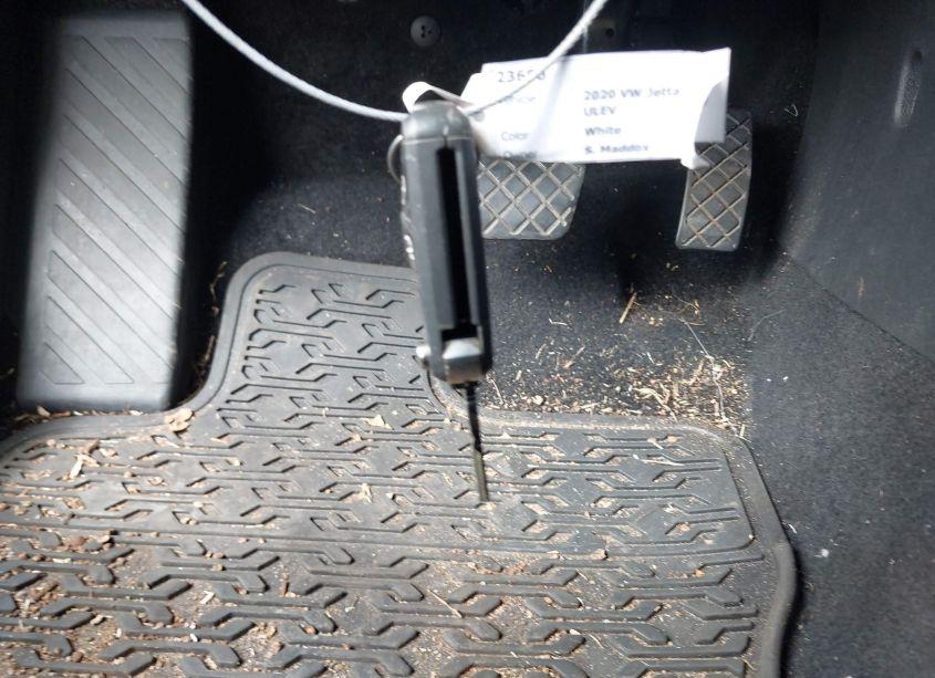 Photo 11 of 2020 Volkswagen Jetta 1.4T R-LINE/1.4T S/1.4T SE (VIN 3VWCB7BU9LM038602)