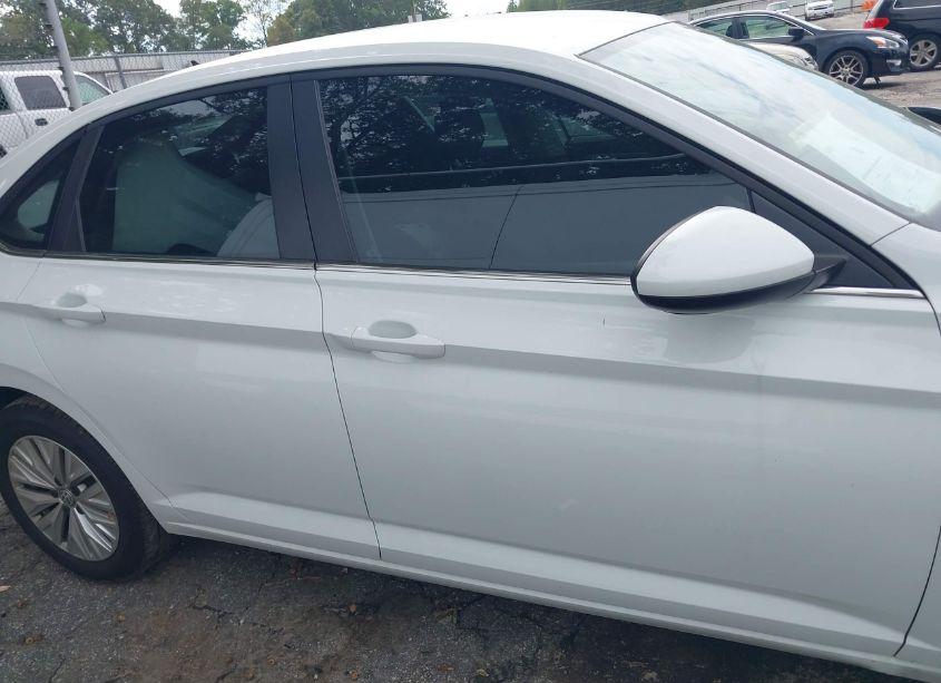 Photo 13 of 2020 Volkswagen Jetta 1.4T R-LINE/1.4T S/1.4T SE (VIN 3VWCB7BU9LM038602)