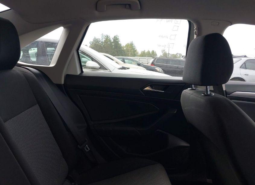 Photo 8 of 2020 Volkswagen Jetta 1.4T R-LINE/1.4T S/1.4T SE (VIN 3VWCB7BU9LM038602)