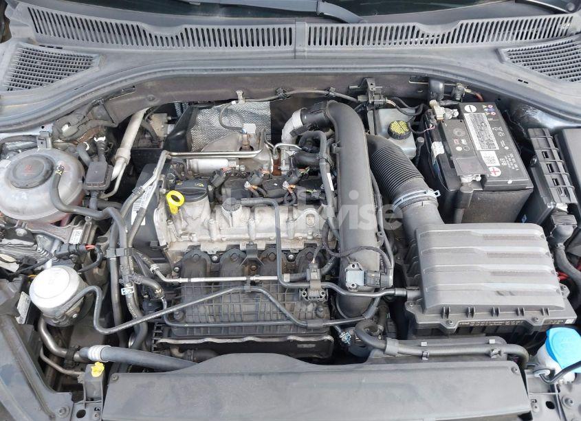 Photo 10 of 2019 Volkswagen Jetta 1.4T R-LINE/1.4T S/1.4T SE (VIN 3VWCB7BUXKM154342)