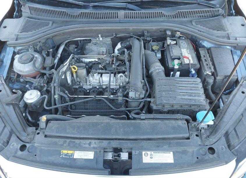 Photo 10 of 2019 Volkswagen Jetta 1.4T R-LINE/1.4T S/1.4T SE (VIN 3VWCB7BUXKM171688)