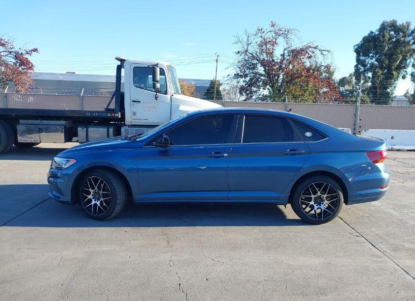 Photo 14 of 2019 Volkswagen Jetta 1.4T R-LINE/1.4T S/1.4T SE (VIN 3VWCB7BUXKM171688)