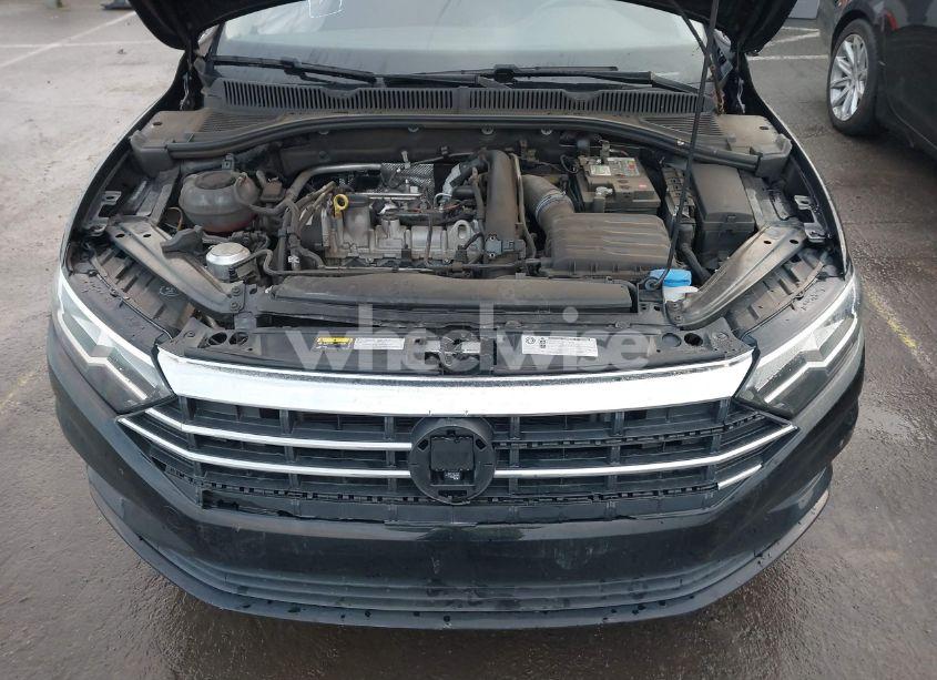 Photo 10 of 2020 Volkswagen Jetta 1.4T R-LINE/1.4T S/1.4T SE (VIN 3VWCB7BUXLM031884)