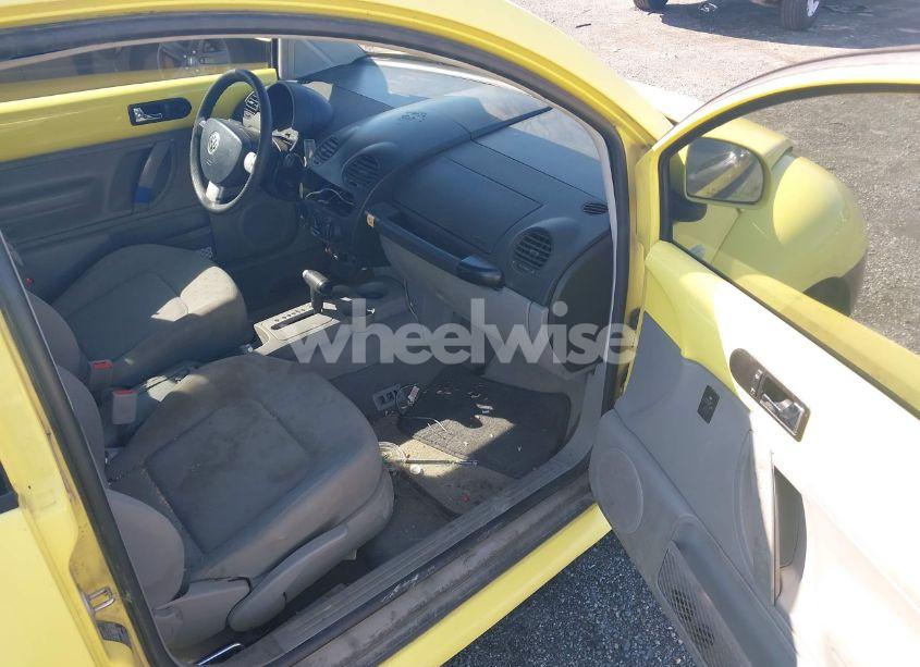 Photo 5 of 1999 Volkswagen New BEETLE GLS (VIN 3VWCC21C1XM415115)