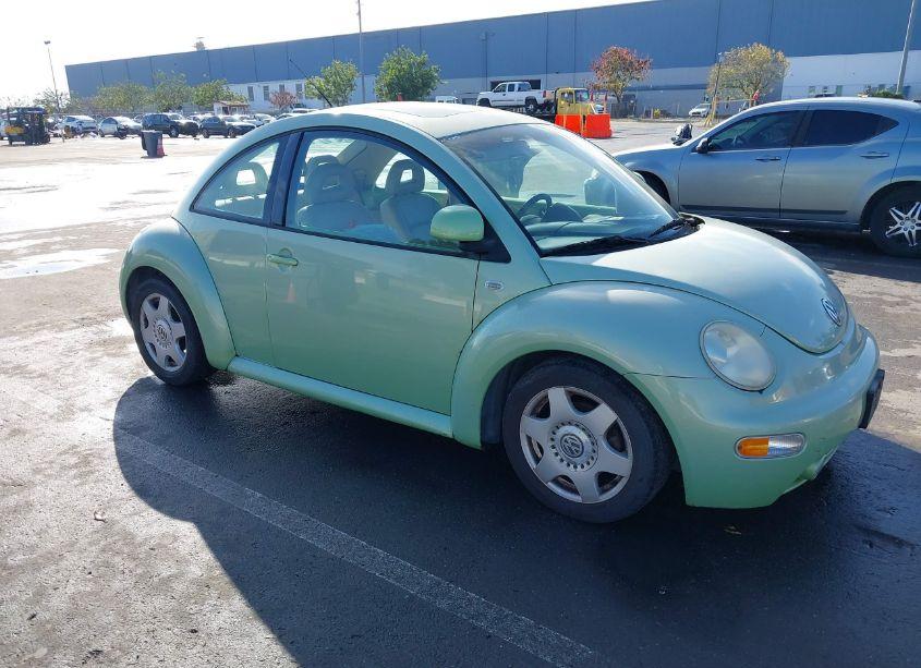 2000 Volkswagen New BEETLE GLS (VIN 3VWCC21C1YM406609) main photo