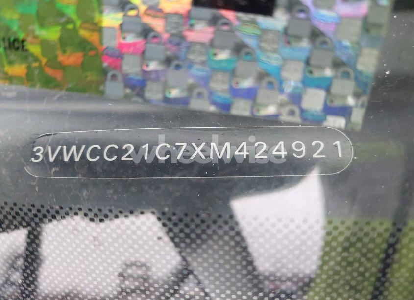 Photo 9 of 1999 Volkswagen New BEETLE GLS (VIN 3VWCC21C7XM424921)