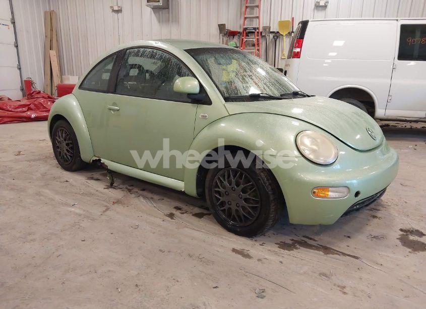 1999 Volkswagen New BEETLE GLS (VIN 3VWCC21C7XM474752) main photo