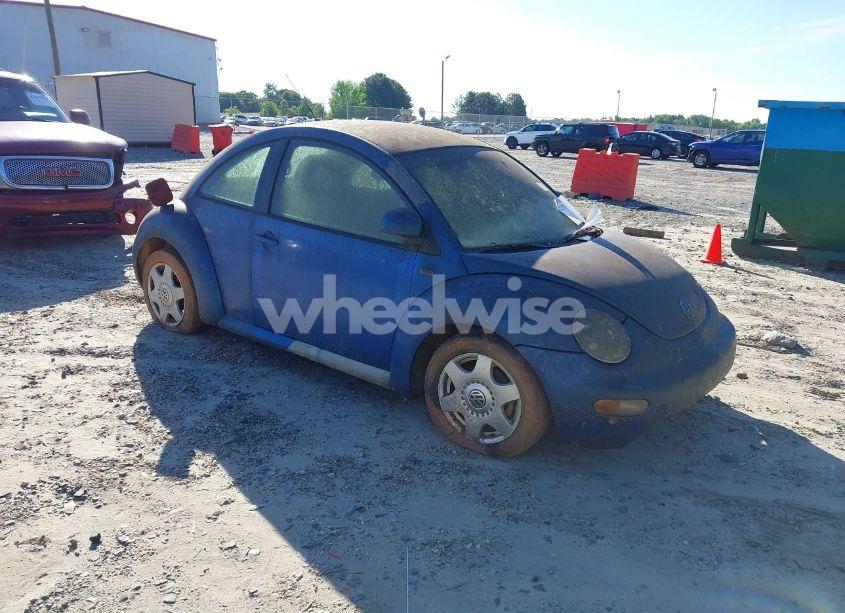 1999 Volkswagen New BEETLE GLS (VIN 3VWCC21C8XM426984) main photo