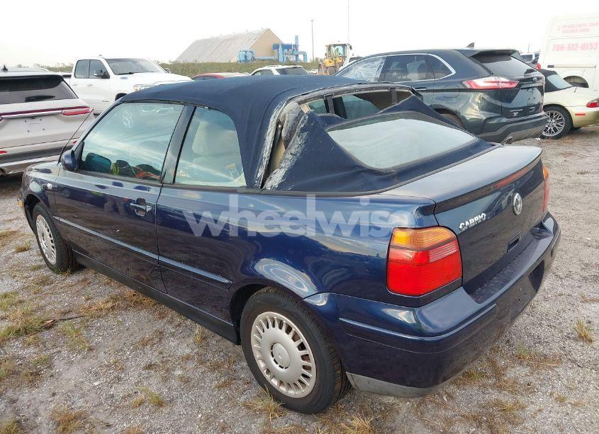 Photo 3 of 2002 Volkswagen Cabrio GLS (VIN 3VWCC21V72M806005)