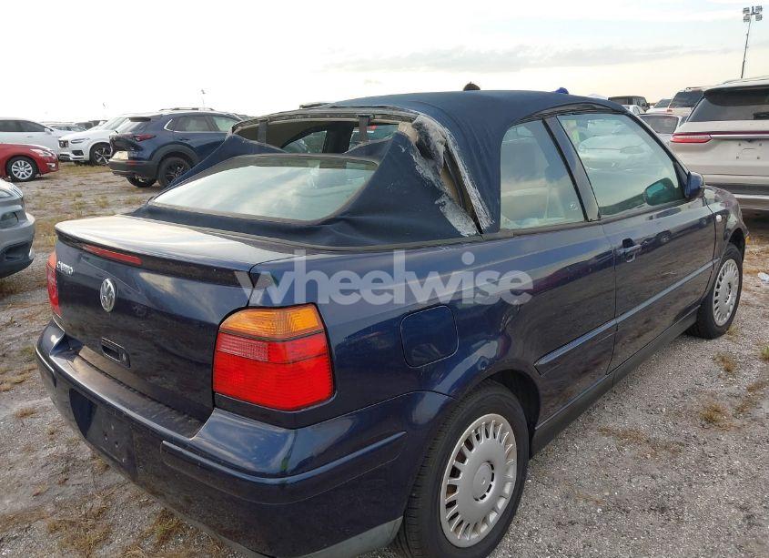 Photo 4 of 2002 Volkswagen Cabrio GLS (VIN 3VWCC21V72M806005)
