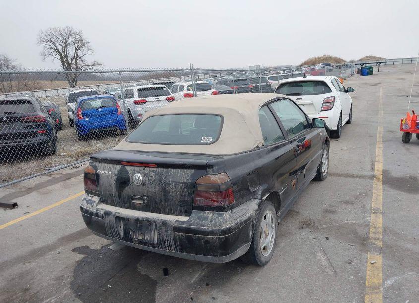 Photo 13 of 2000 Volkswagen Cabrio GL (VIN 3VWCC21V9YM805060)