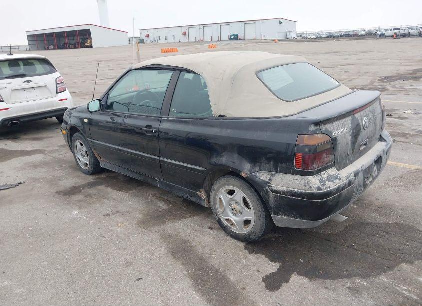 Photo 3 of 2000 Volkswagen Cabrio GL (VIN 3VWCC21V9YM805060)
